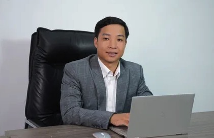 CEO Trần Đình Long